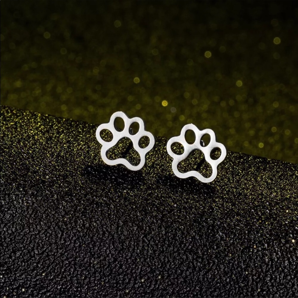 Silver Paw Earrings Gift